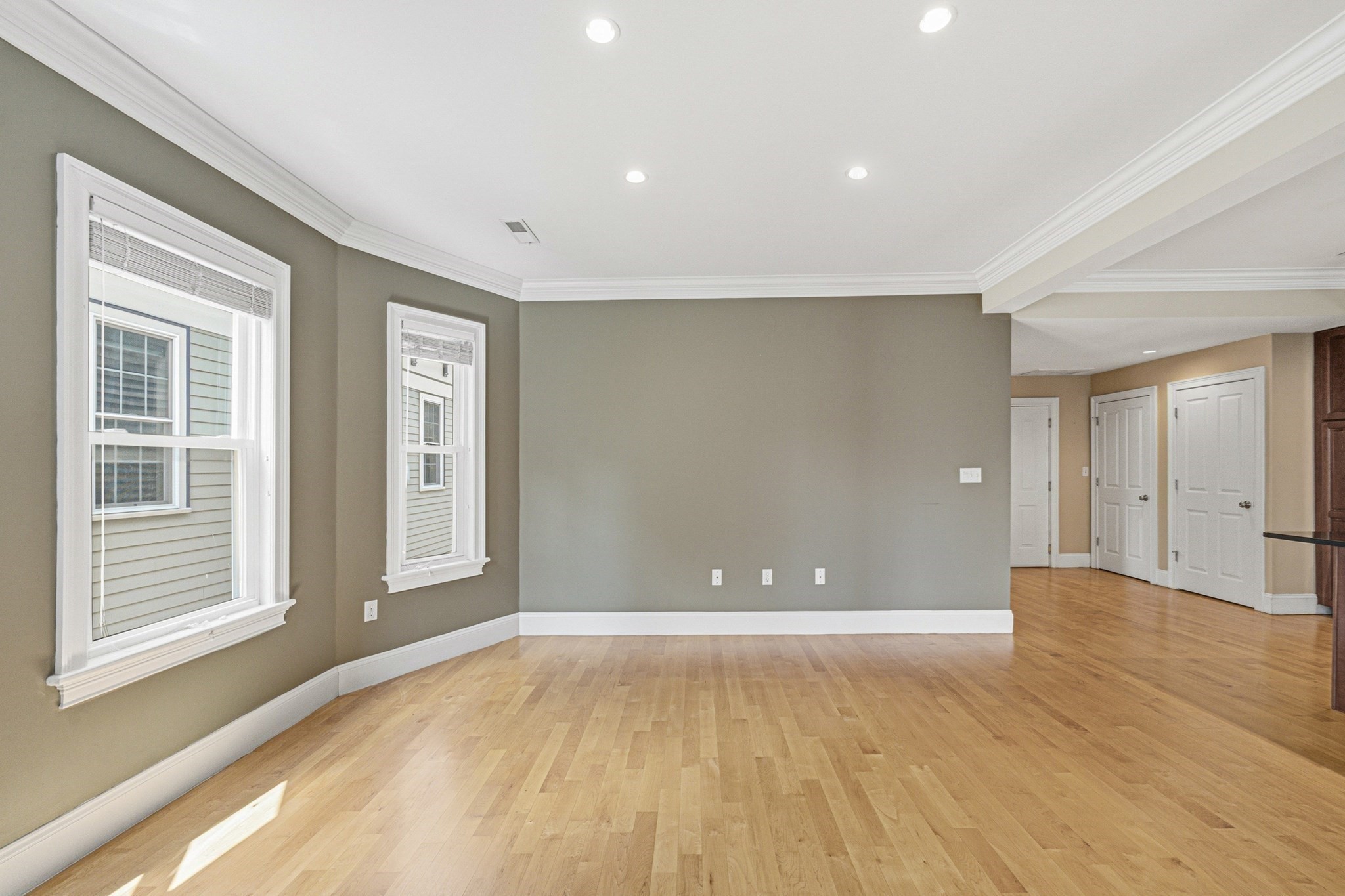 5 Mount Vernon St # 2 Property Photo 29