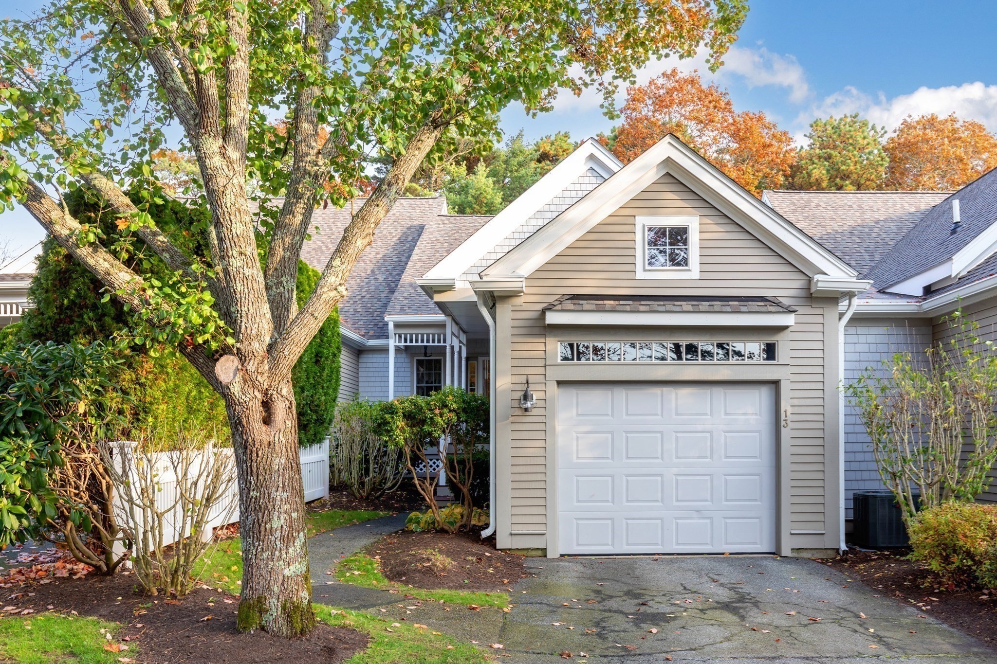 13 Laurel Hill Ct # 13 Property Photo 4