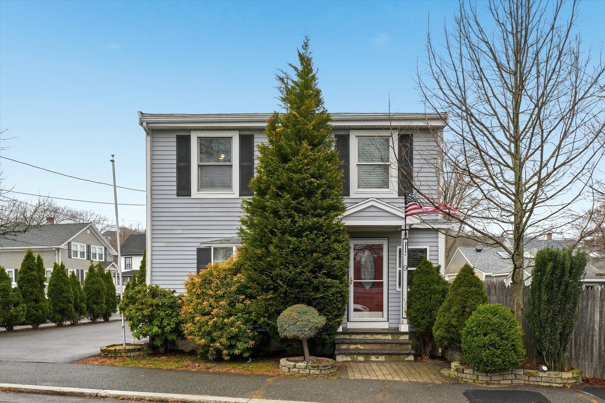 9 Saunders Road Property Photo 1