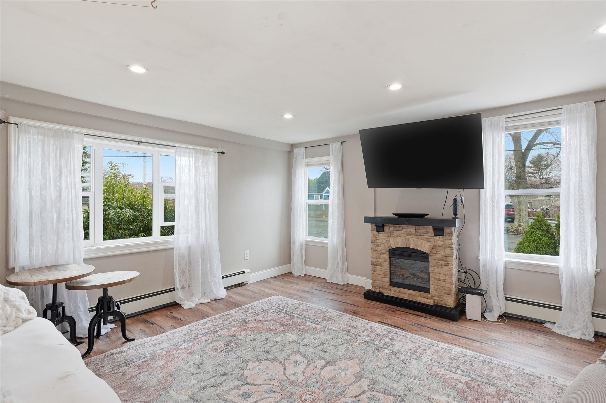 9 Saunders Road Property Photo 6