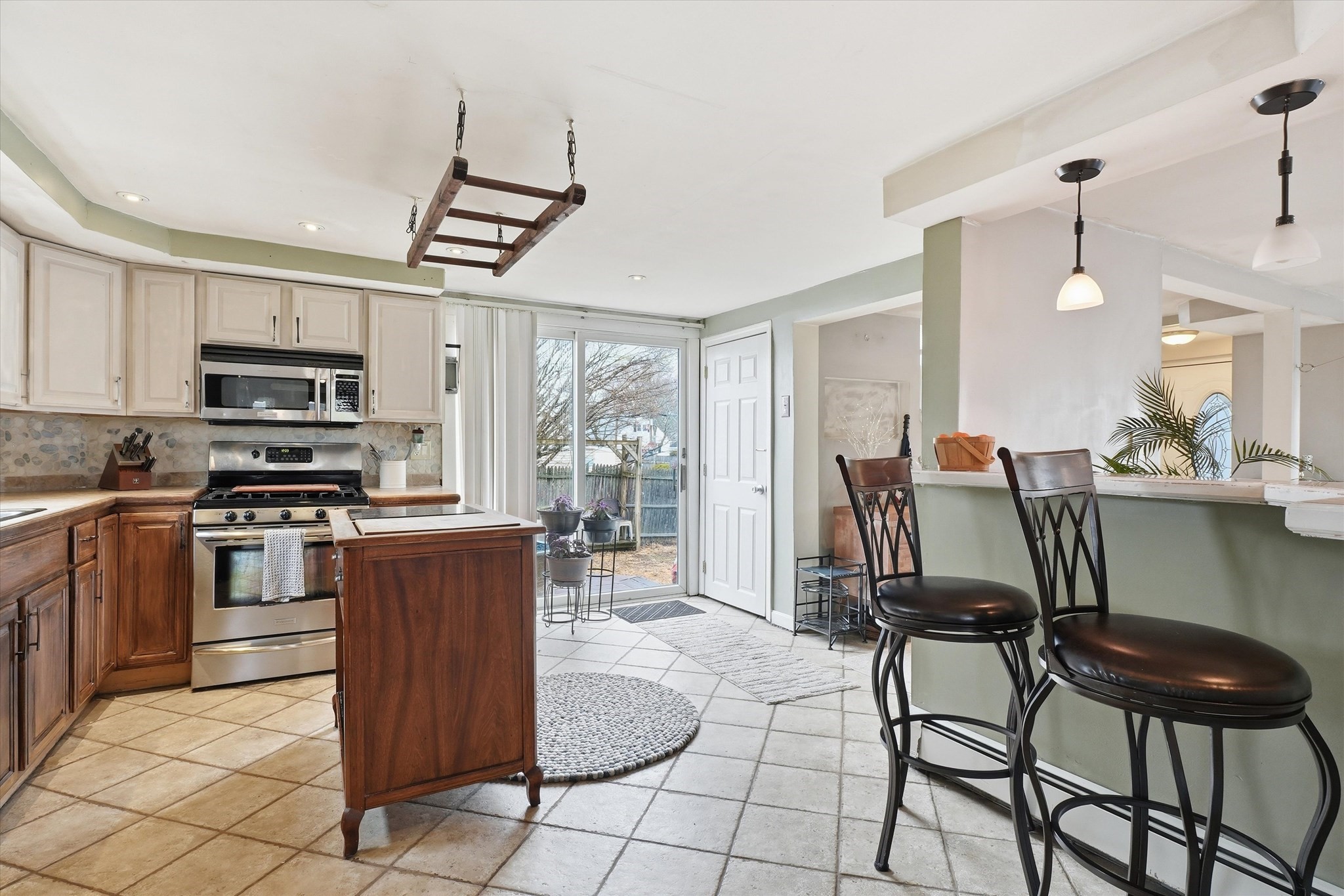 9 Saunders Road Property Photo 8