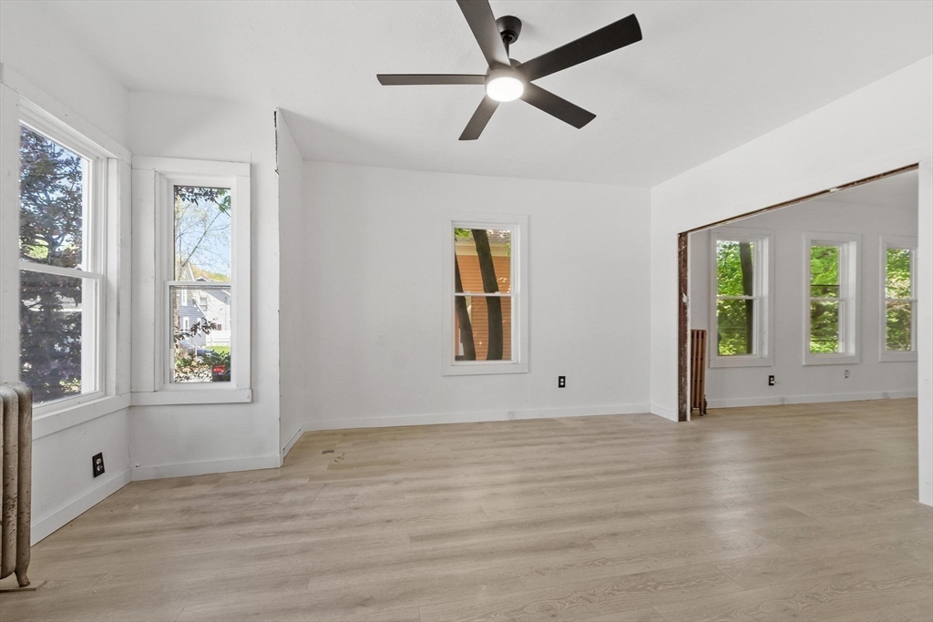 15 Redman Pl Property Photo 4