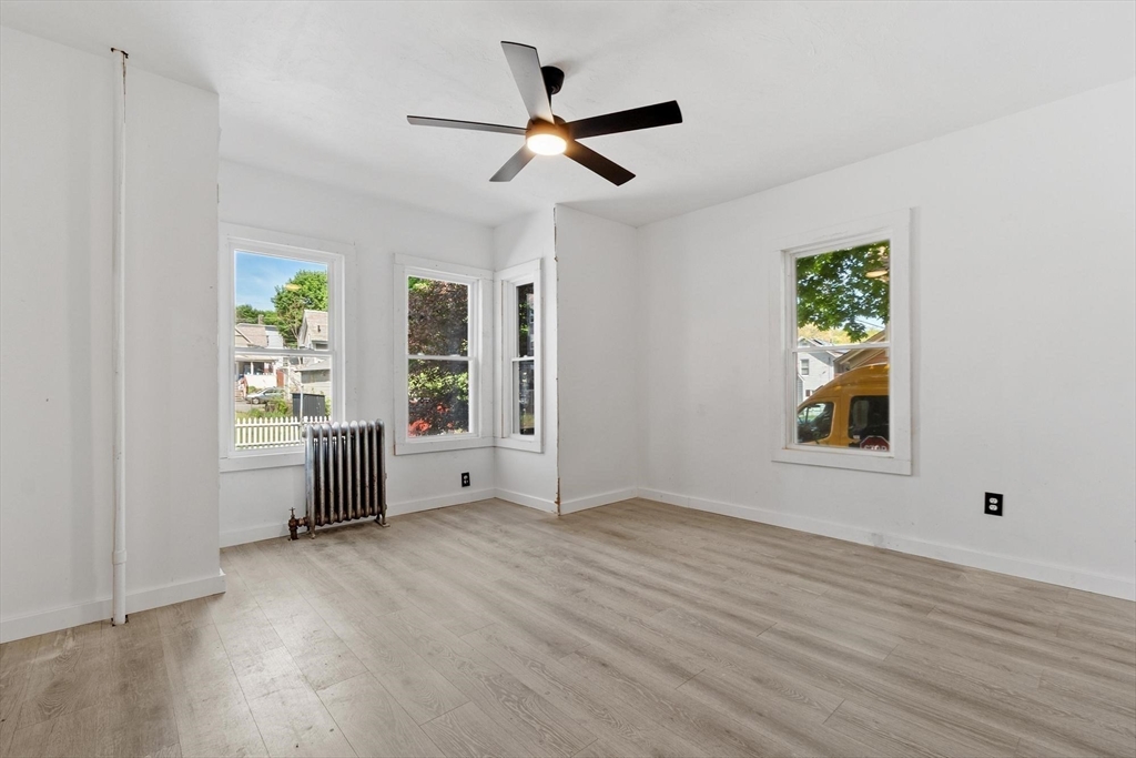 15 Redman Pl Property Photo 5
