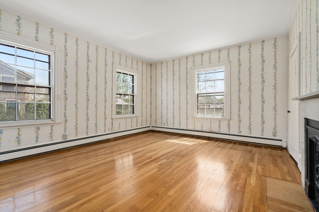 19 Linden Street Property Photo 20