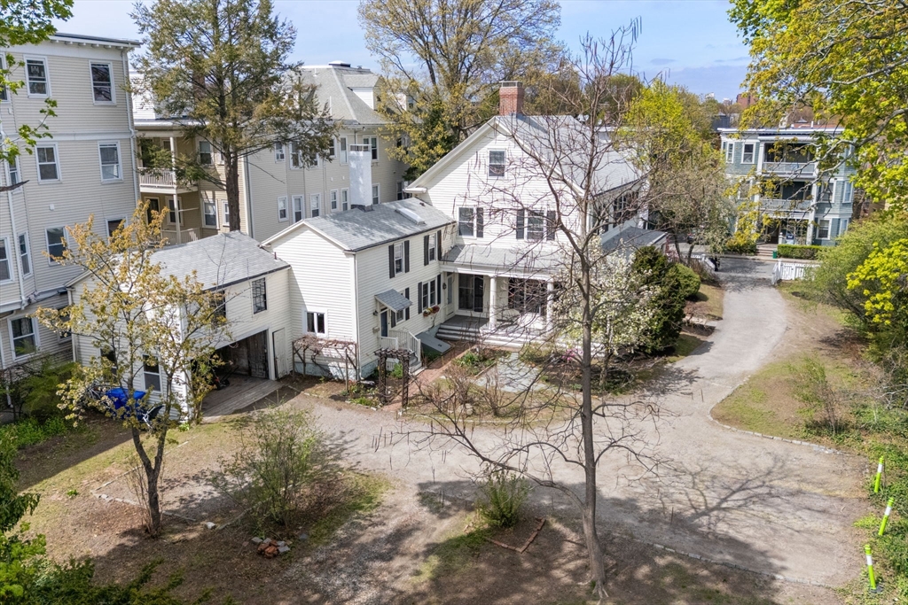 19 Linden Street Property Photo 30