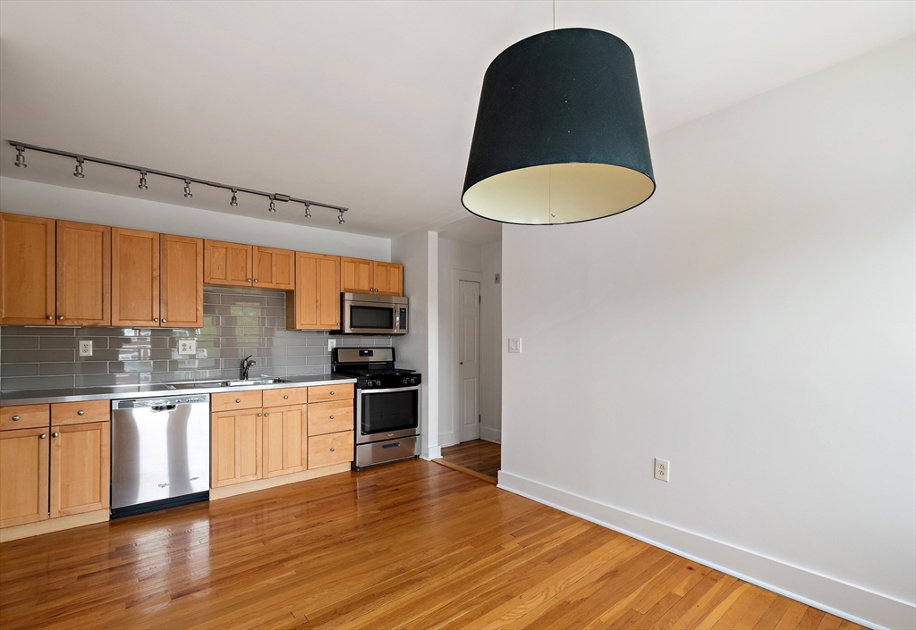 699 Hyde Park Ave # 6 Property Photo 11