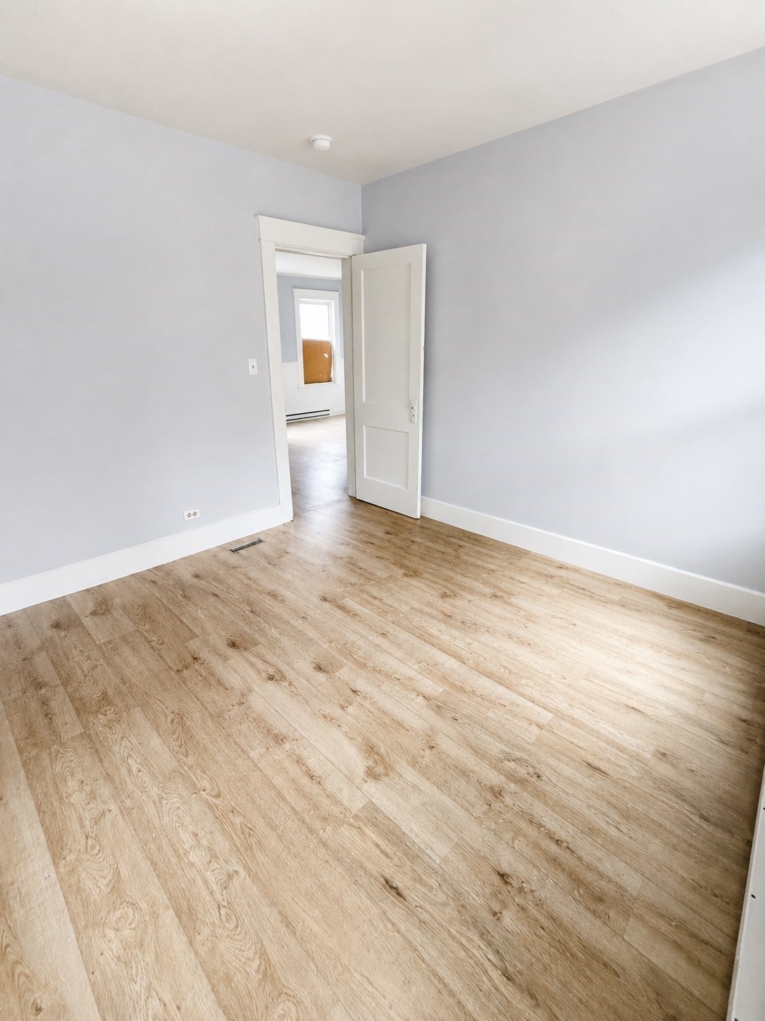 9 Winthrop Property Photo 5
