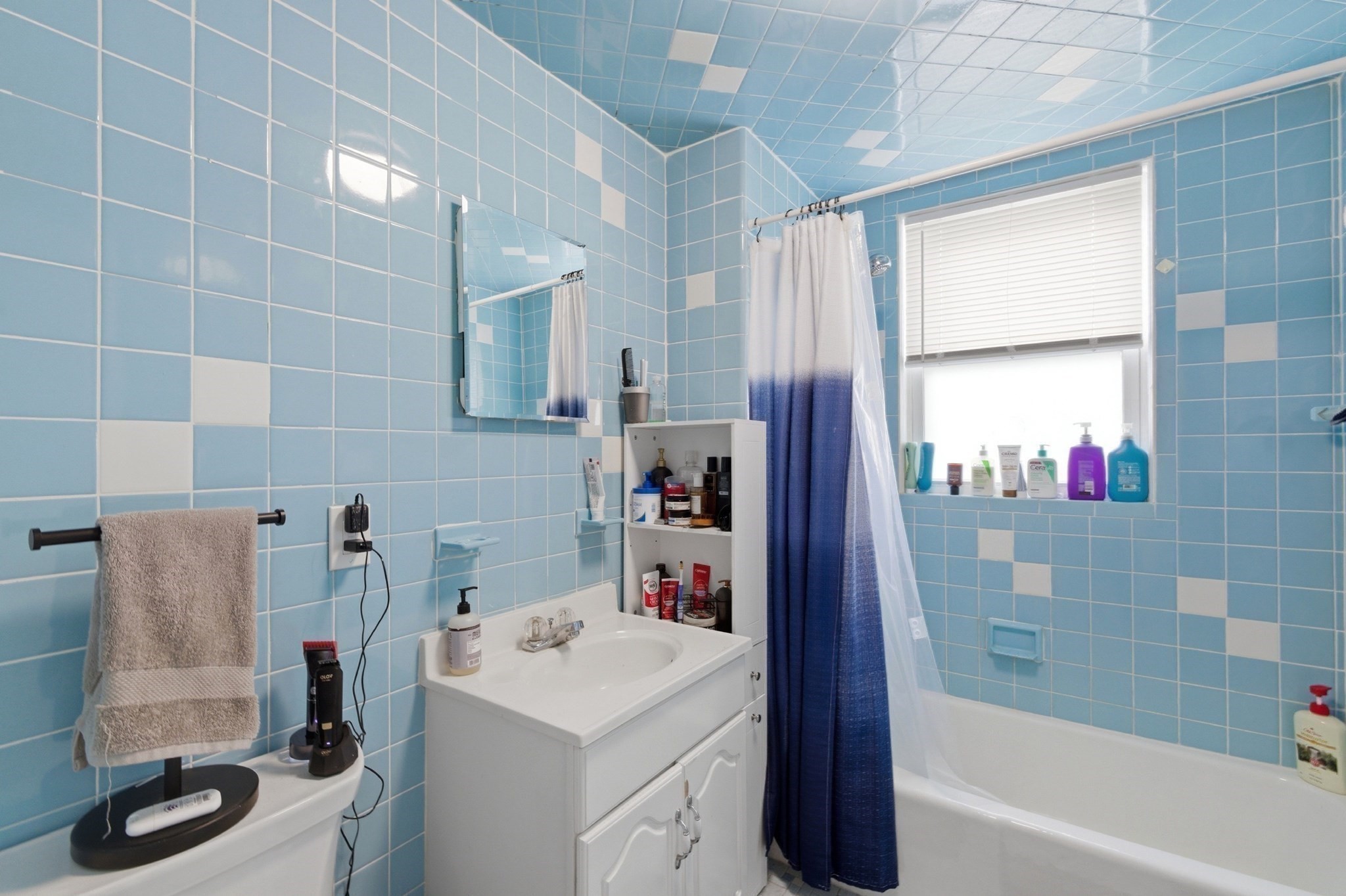 126 Summer St Property Photo 11
