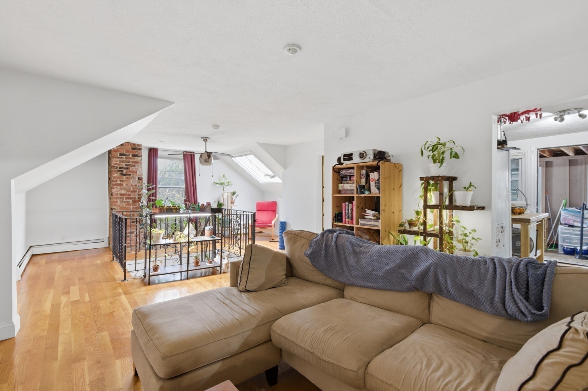 126 Summer St Property Photo 18