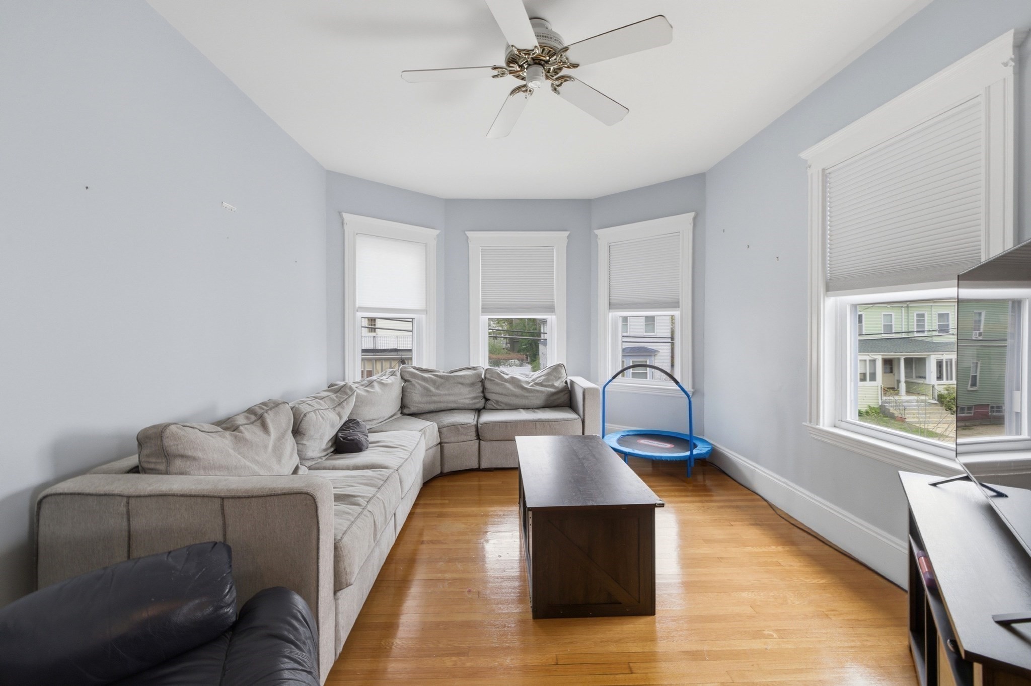 130 Summer St Property Photo 11