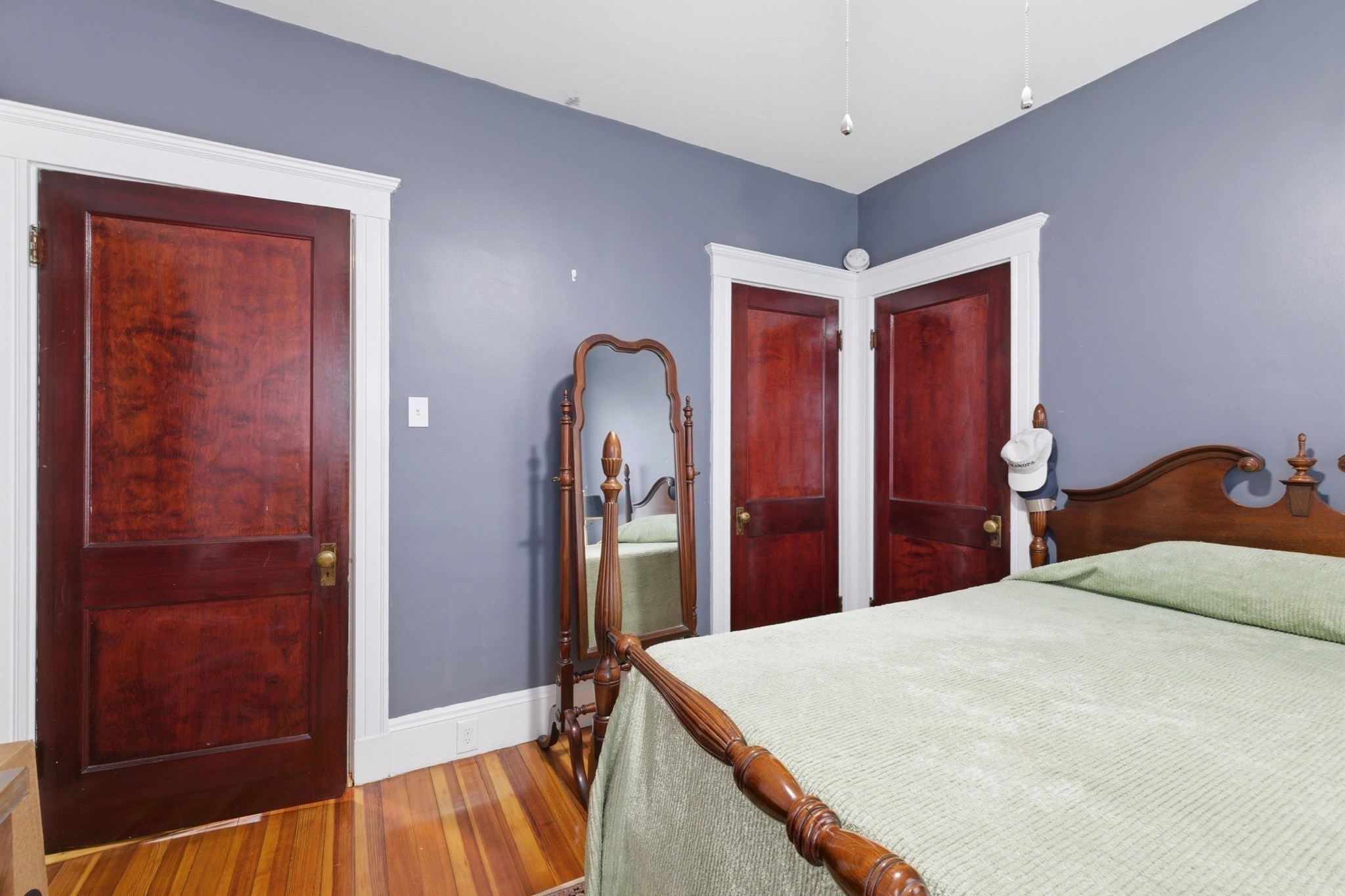 130 Summer St Property Photo 39