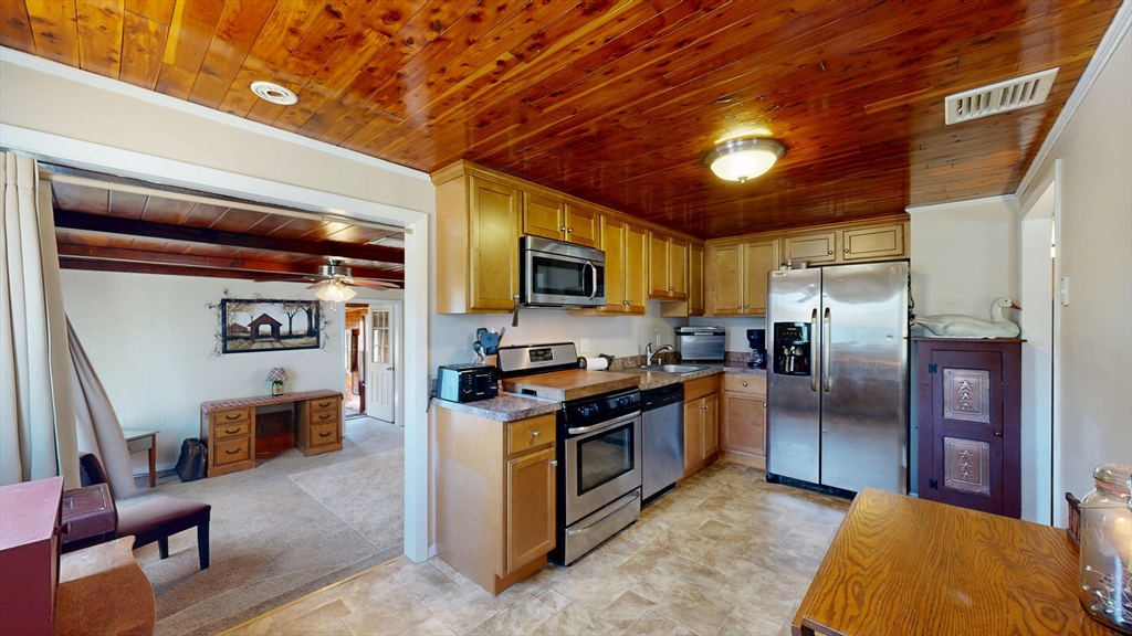 10 Edson Street Property Photo 8