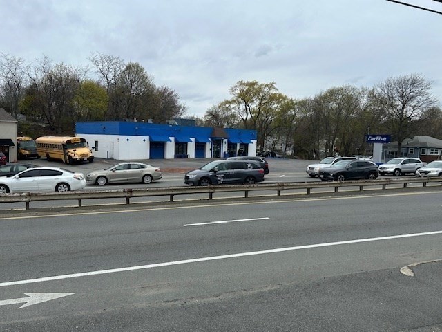 296 & 288 Highland Ave Property Photo 5