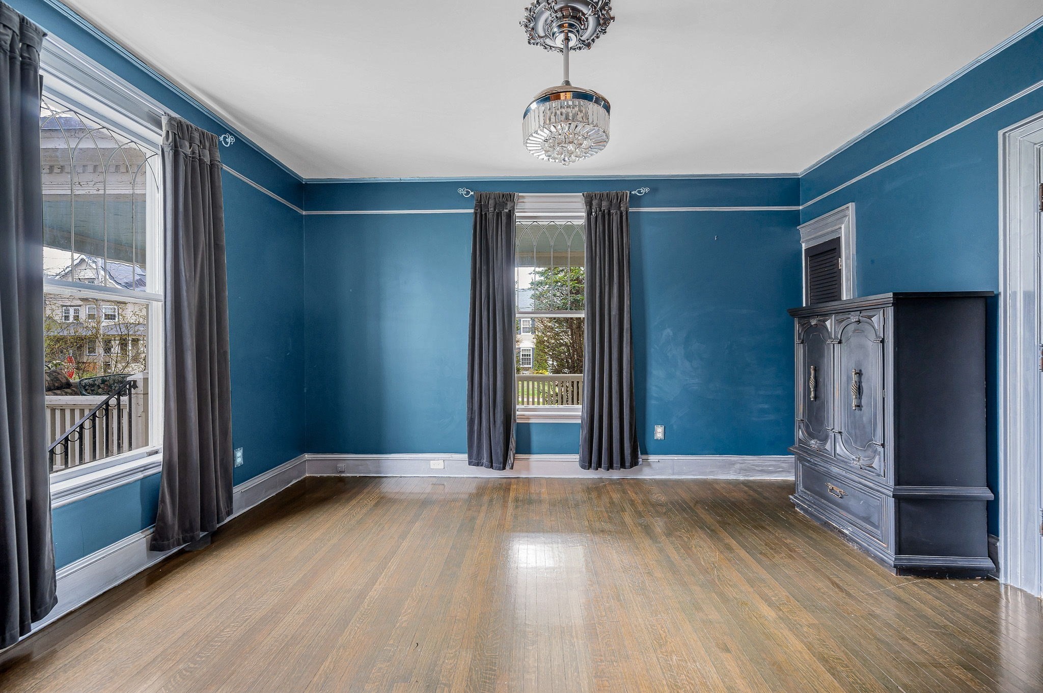 16 Quincy St Property Photo 8