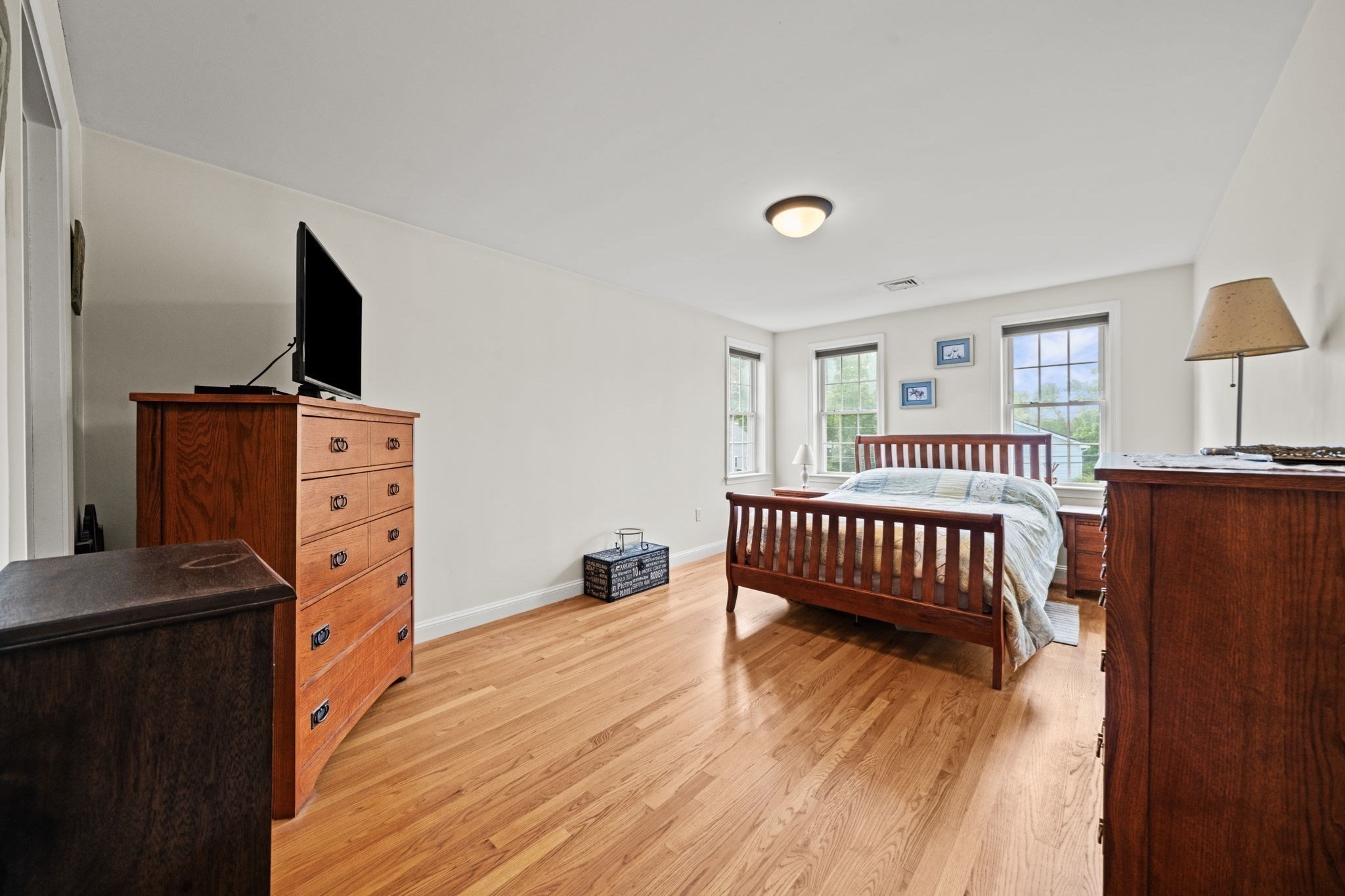 2 O'connor Lane Property Photo 25