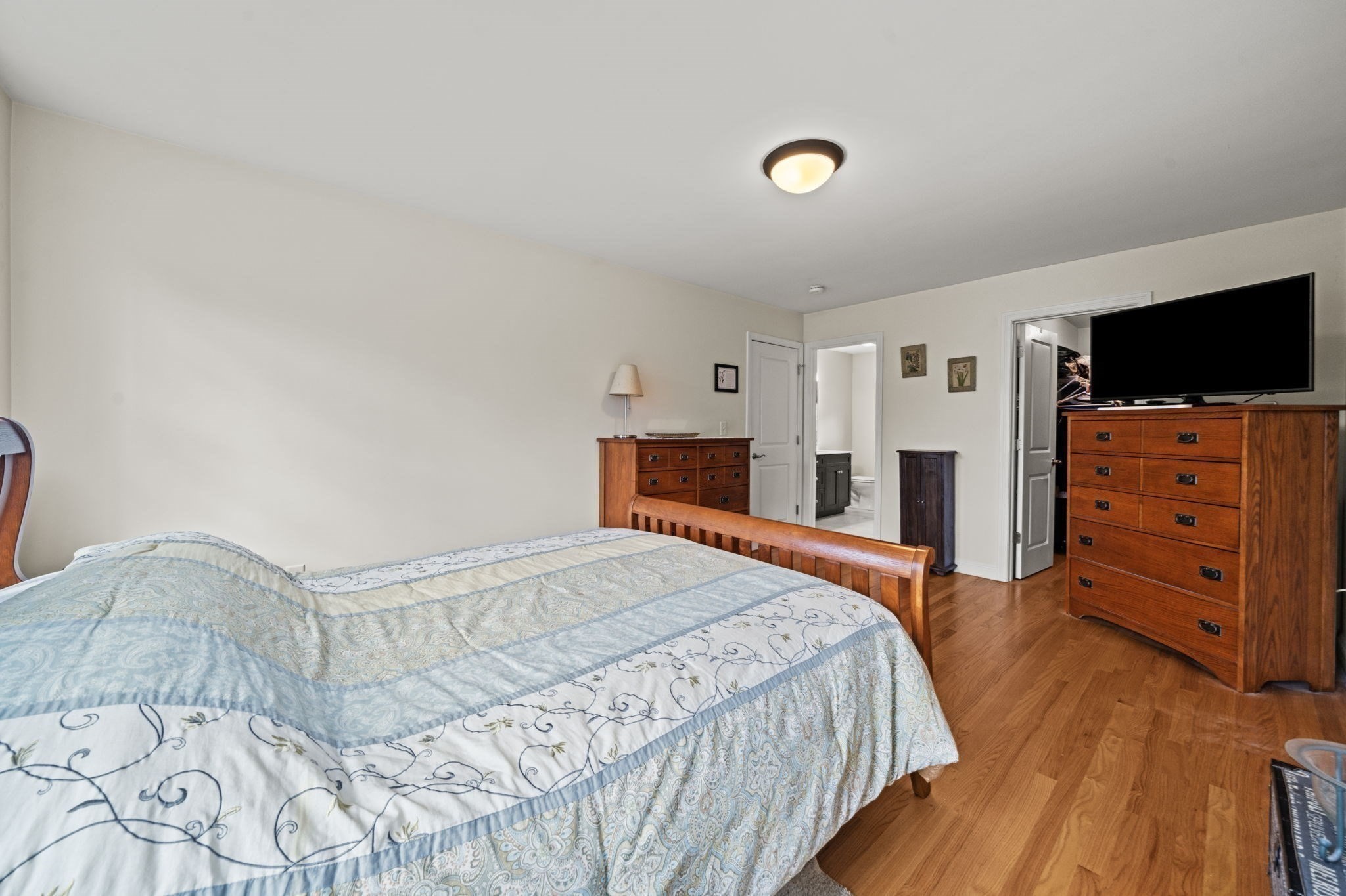 2 O'connor Lane Property Photo 28