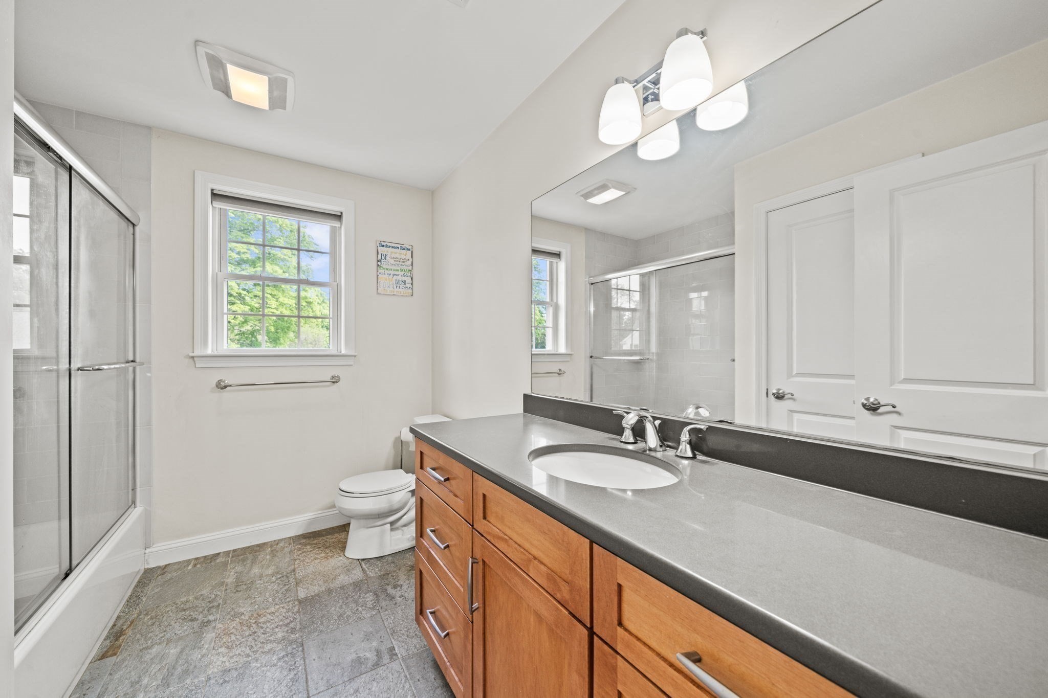 2 O'connor Lane Property Photo 29