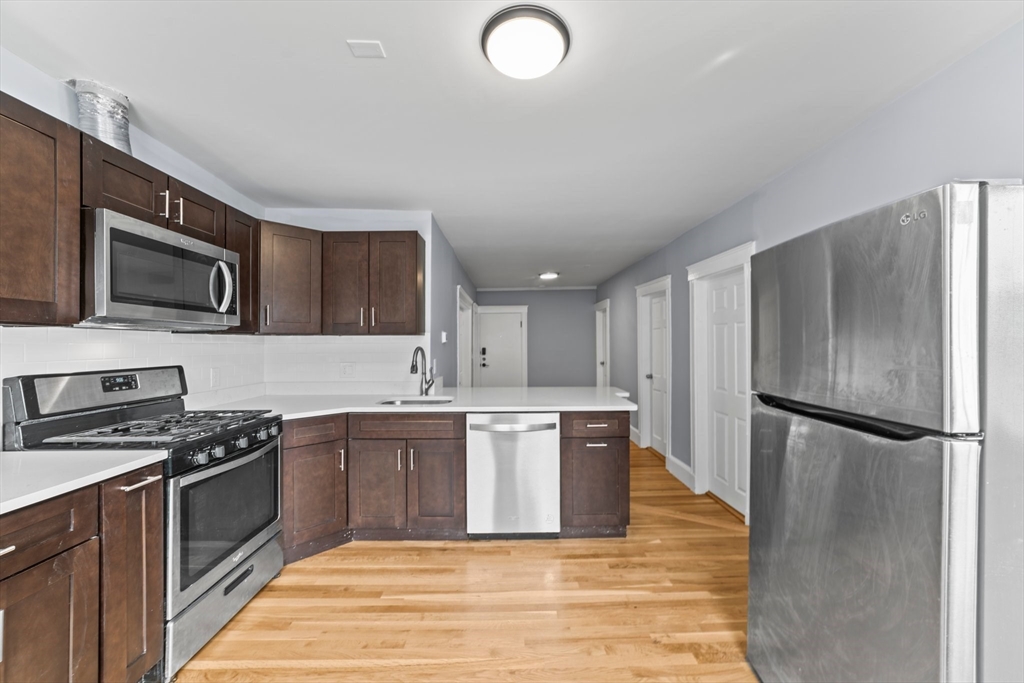 516 Washington # 2 Property Photo 2