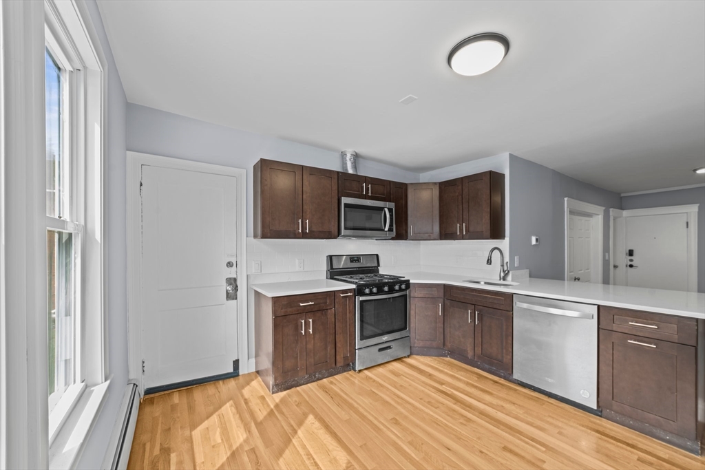 516 Washington # 2 Property Photo 3
