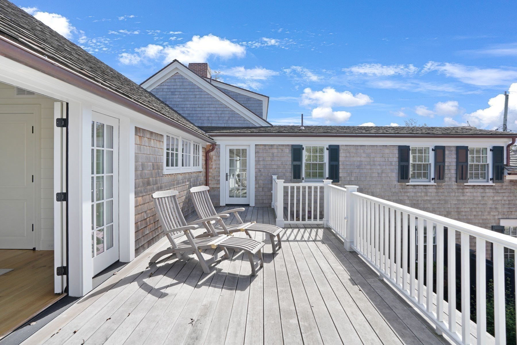 56 North Summer Street Property Photo 30