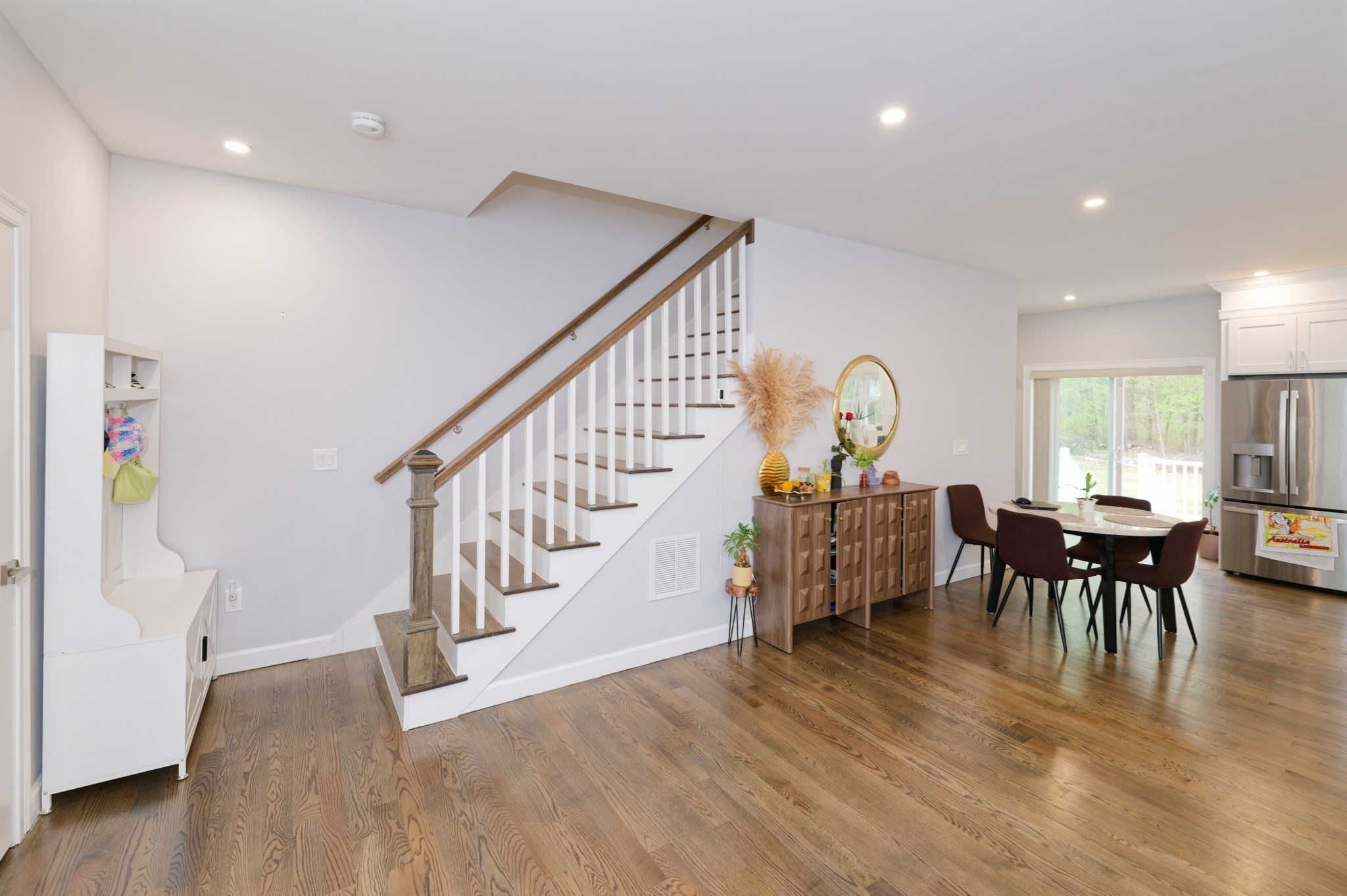 615 Norfolk St Property Photo 15