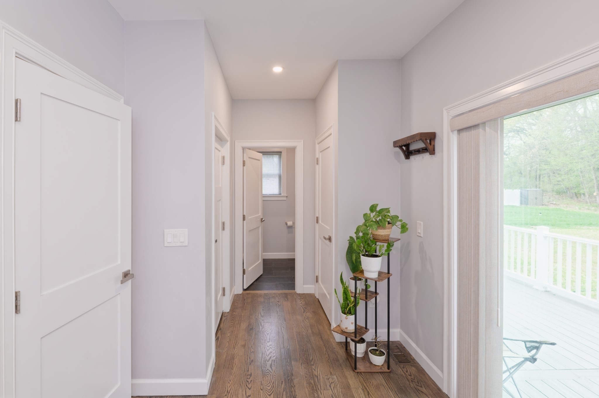615 Norfolk St Property Photo 17