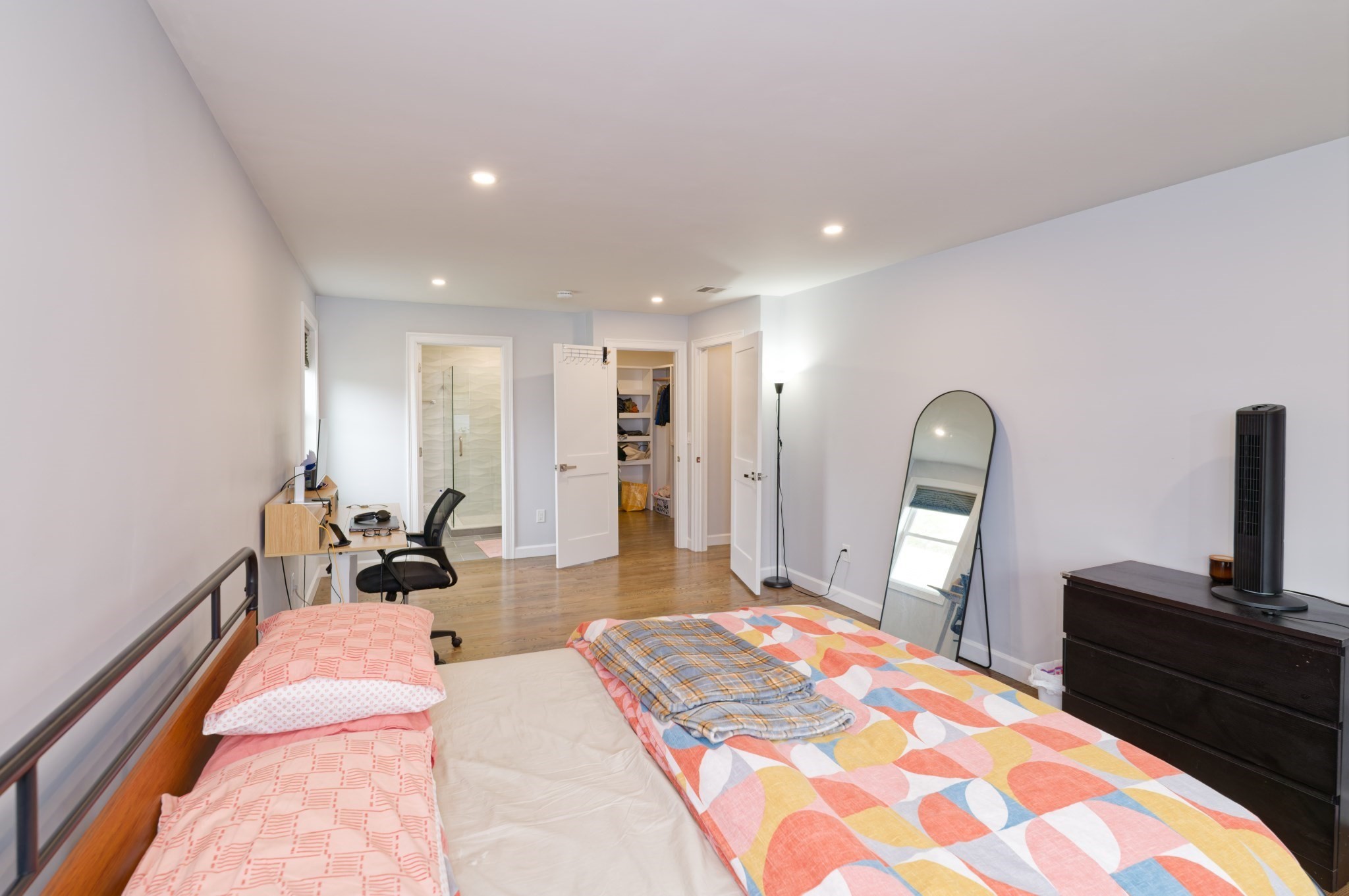 615 Norfolk St Property Photo 19