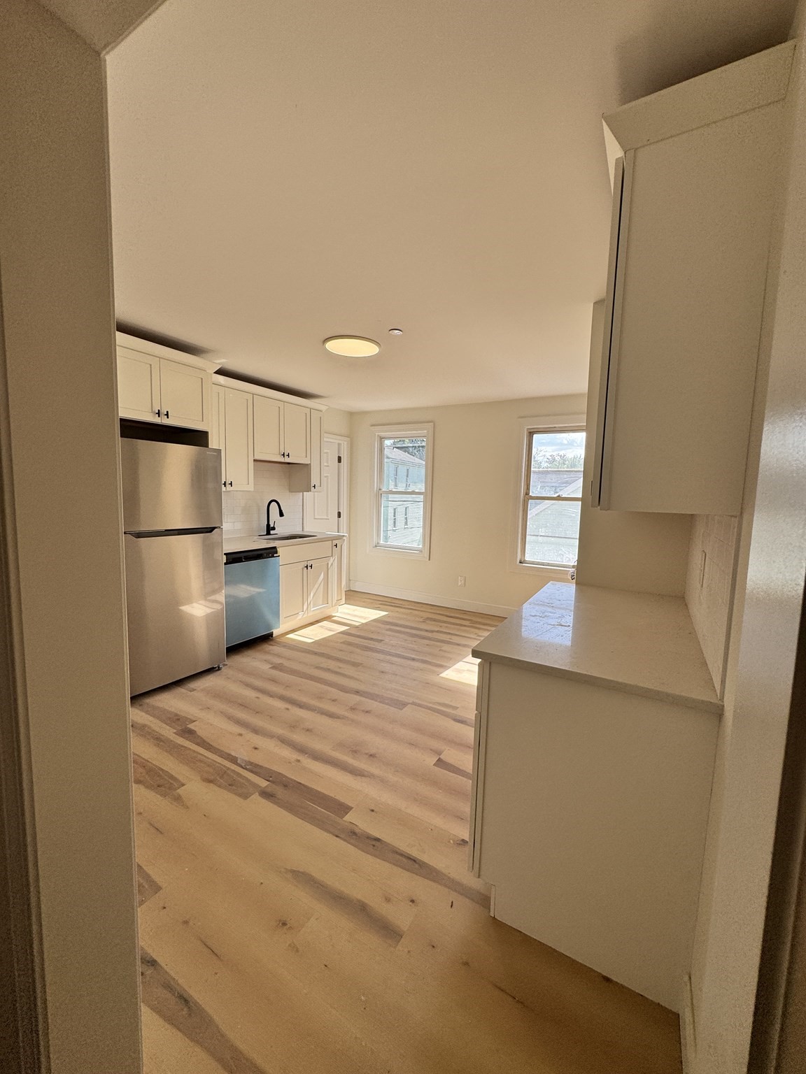 605 Millbury St Property Photo 13
