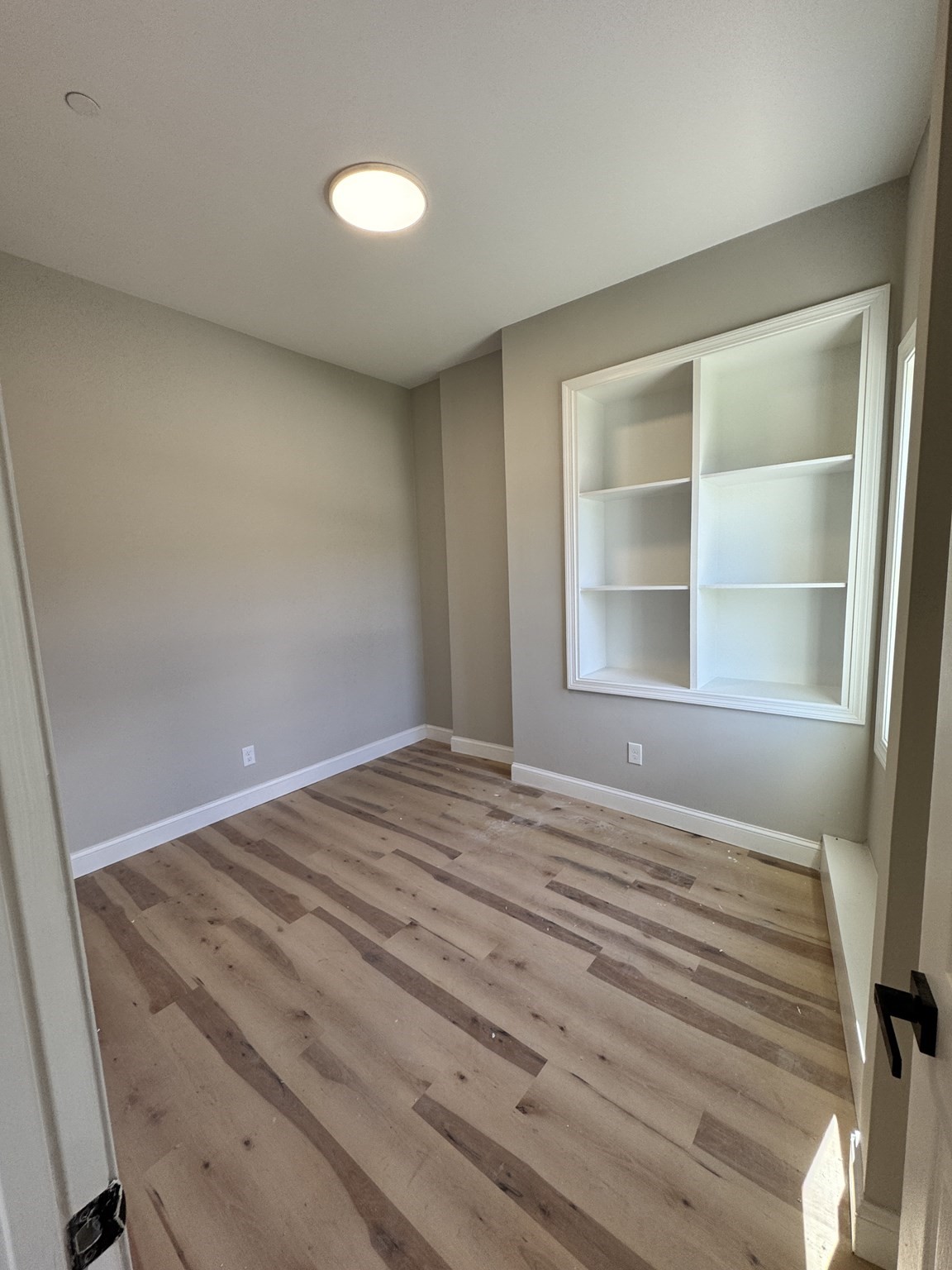 605 Millbury St Property Photo 27