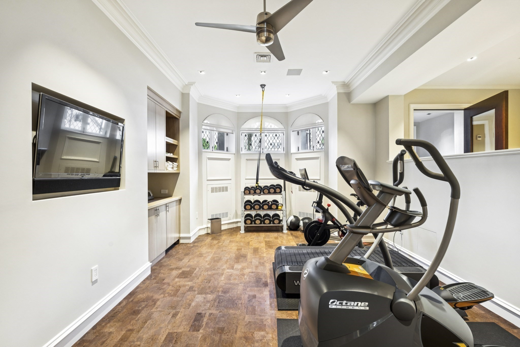 55 Commonwealth Avenue Property Photo 23