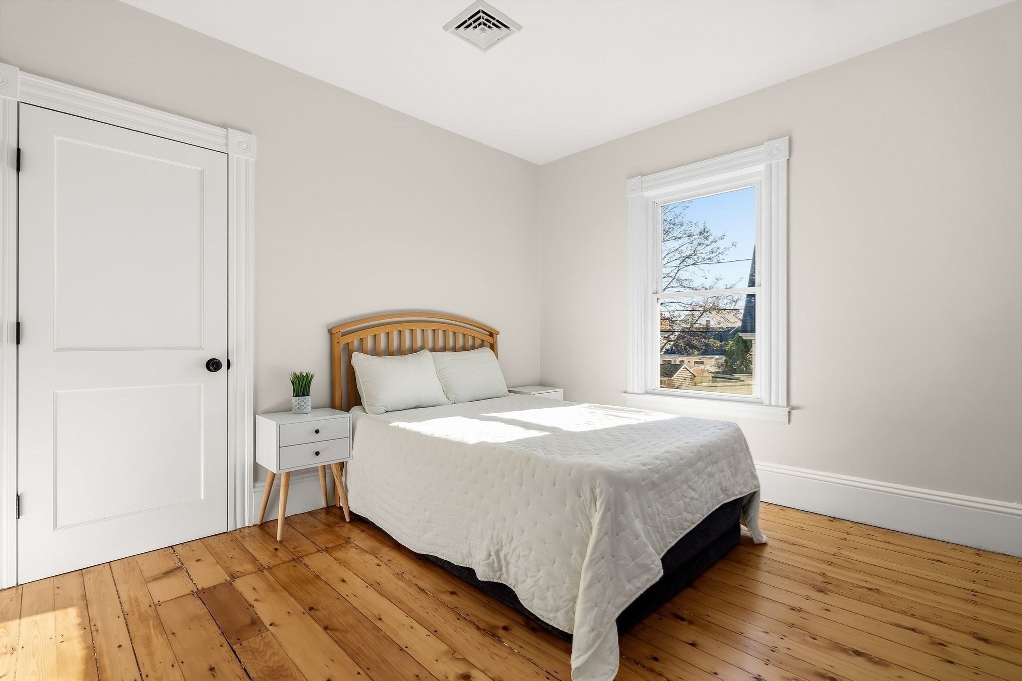 18 Balcomb Street Property Photo 19