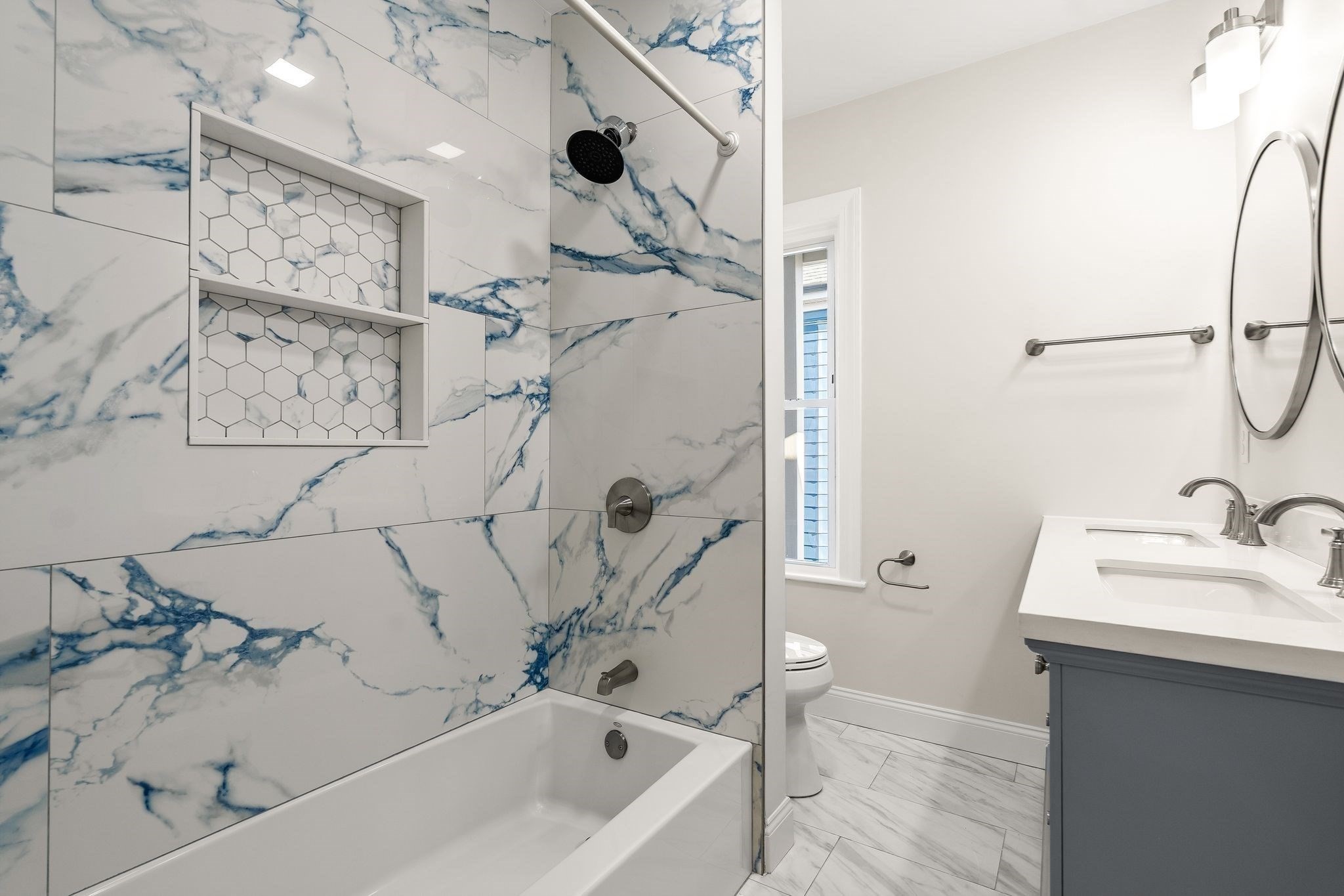 18 Balcomb Street Property Photo 22