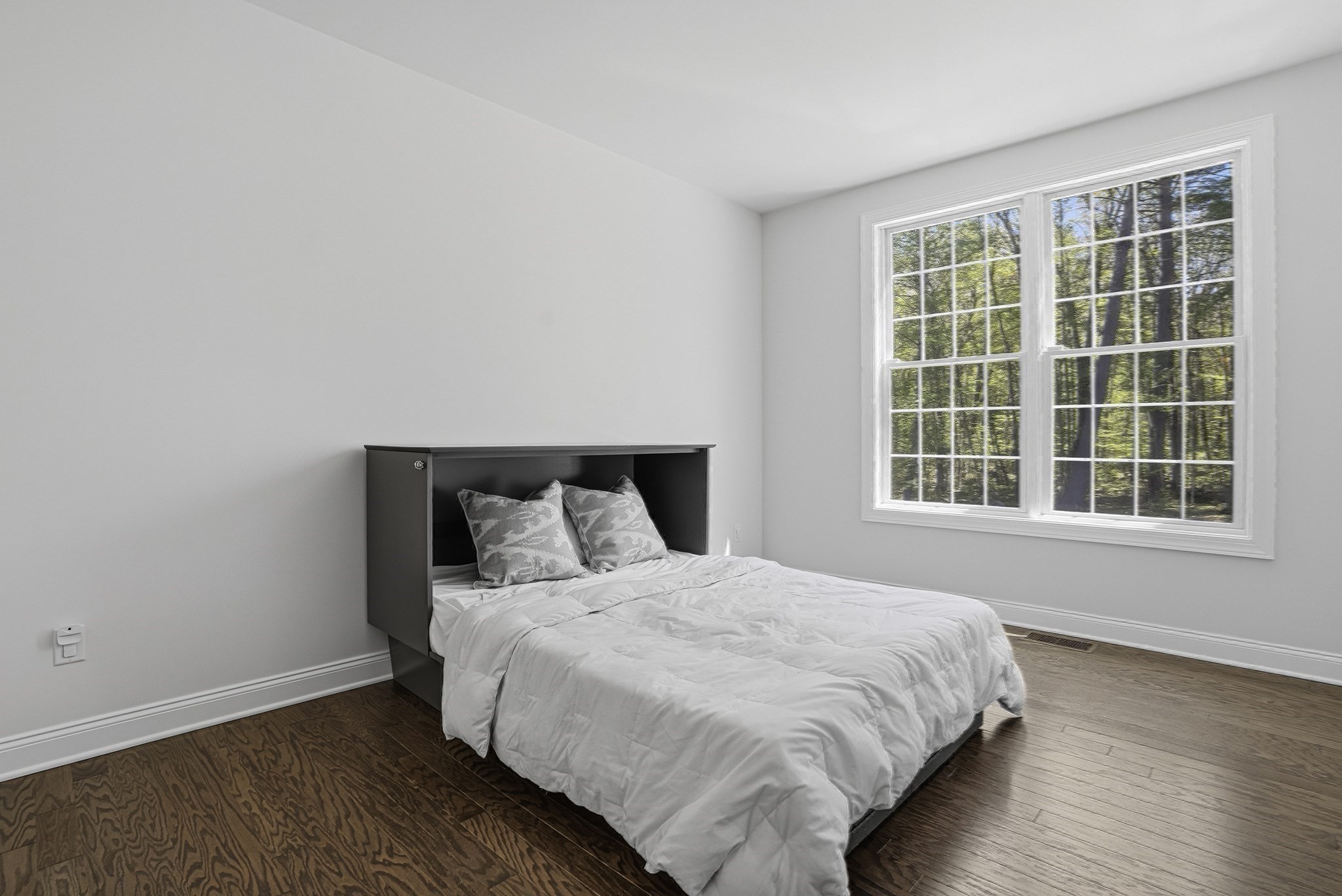60 Chamberlain Street Property Photo 24