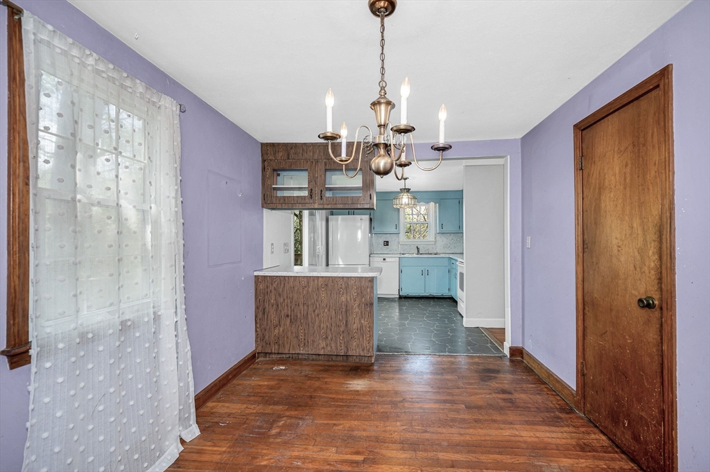 30 Whitcomb Terrace Property Photo 9