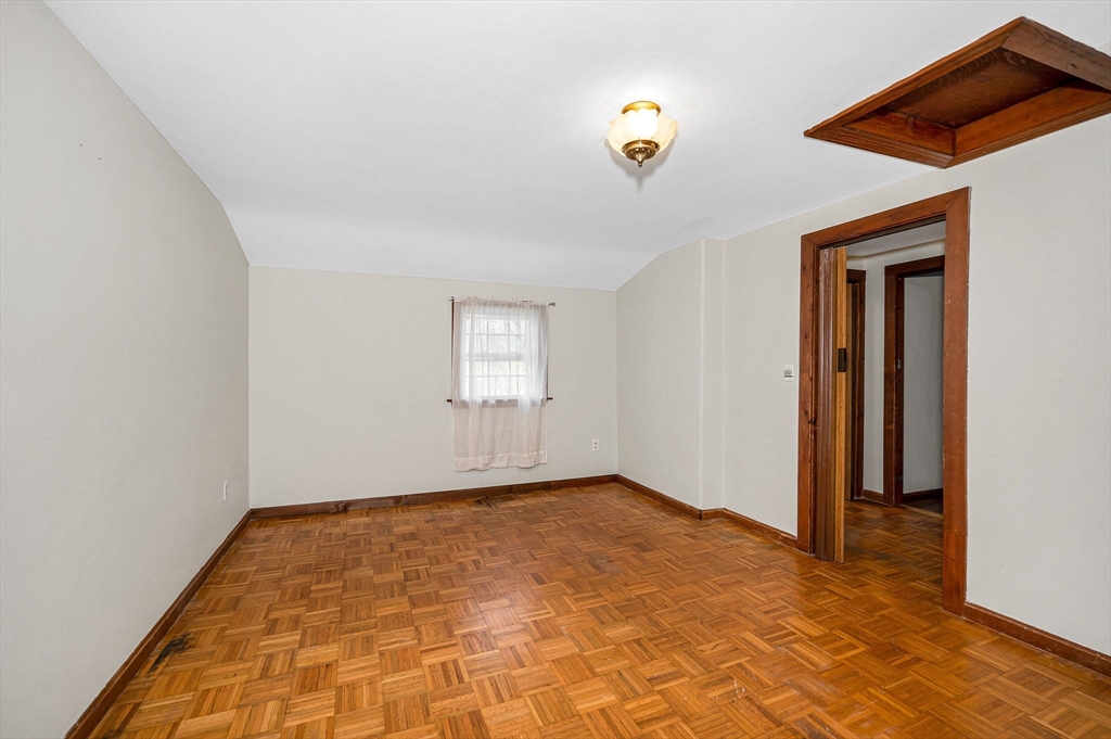 30 Whitcomb Terrace Property Photo 19