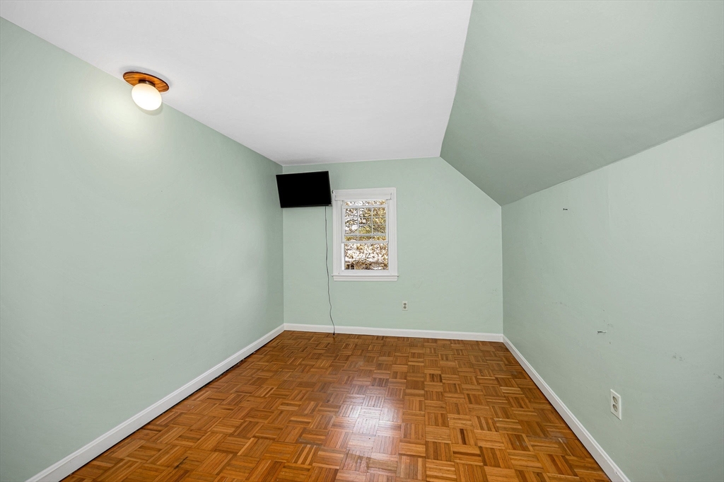 30 Whitcomb Terrace Property Photo 21