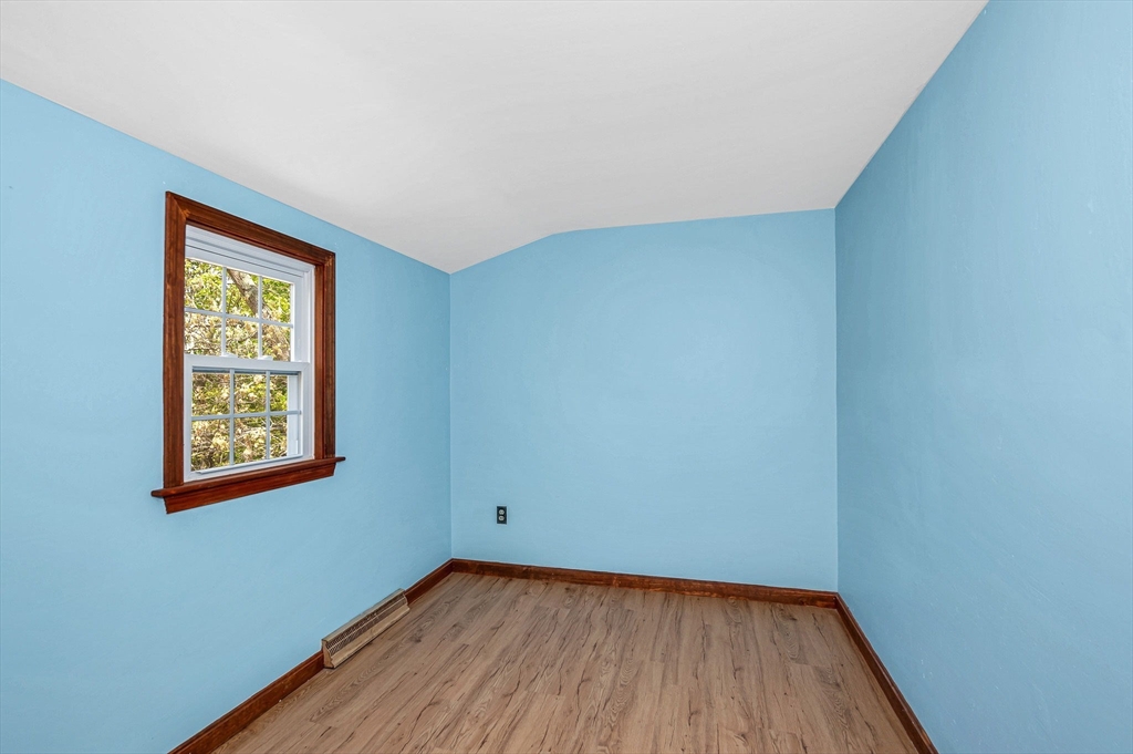 30 Whitcomb Terrace Property Photo 22