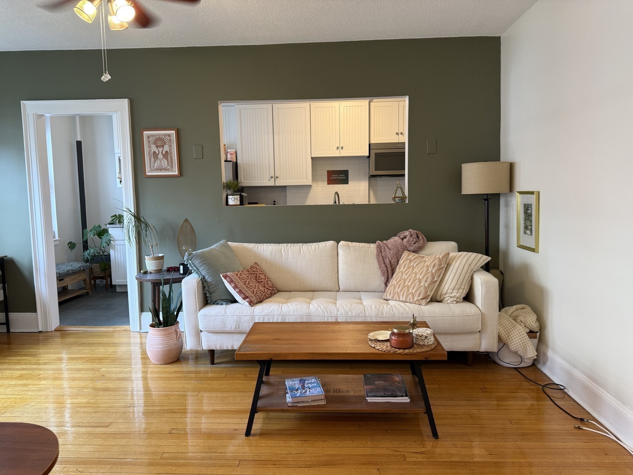 145 Englewood Ave # 33 Property Photo 1