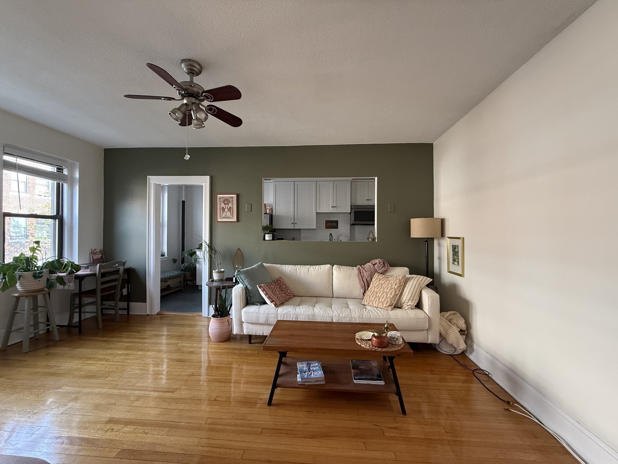 145 Englewood Ave # 33 Property Photo 10