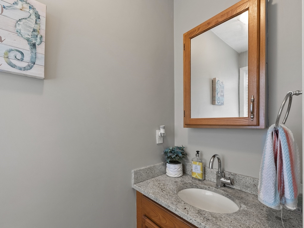 54 Oaklandave # 54 Property Photo 12