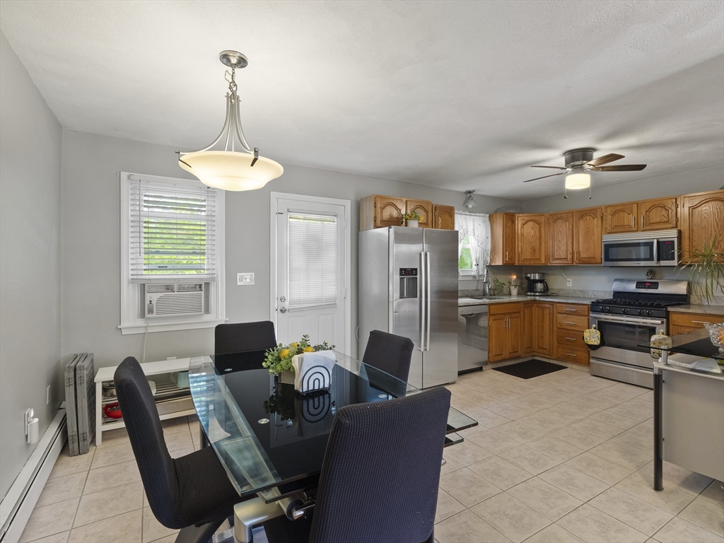 54 Oaklandave Property Photo 32