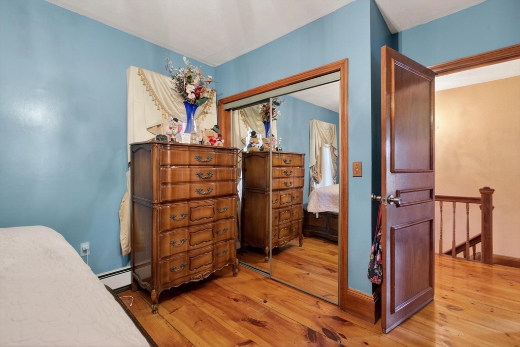 377 Union St Property Photo 17