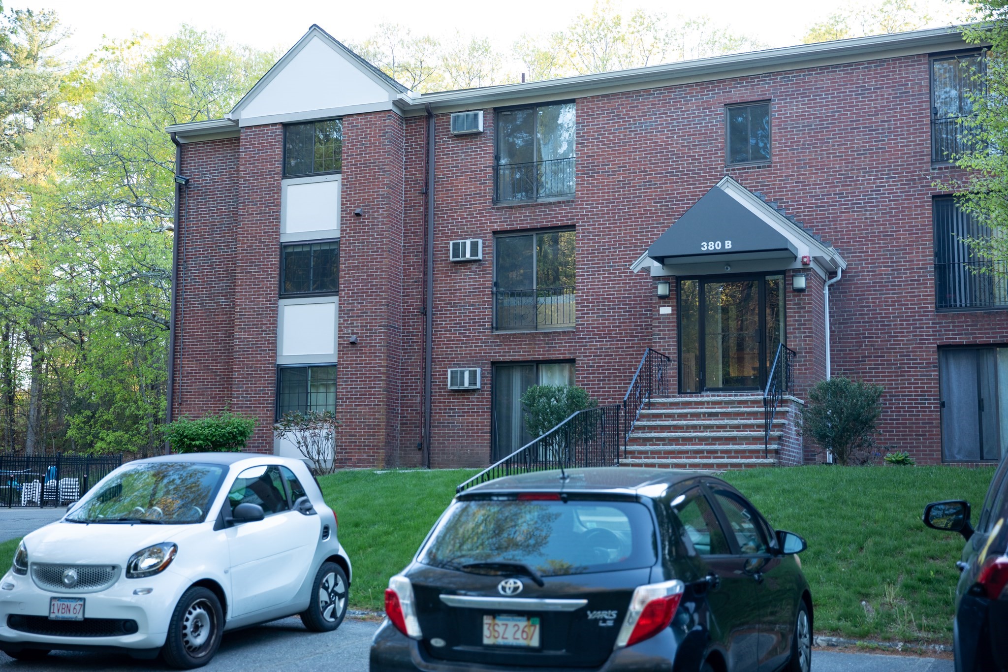 380 Great Road Unit 302 Property Photo 1