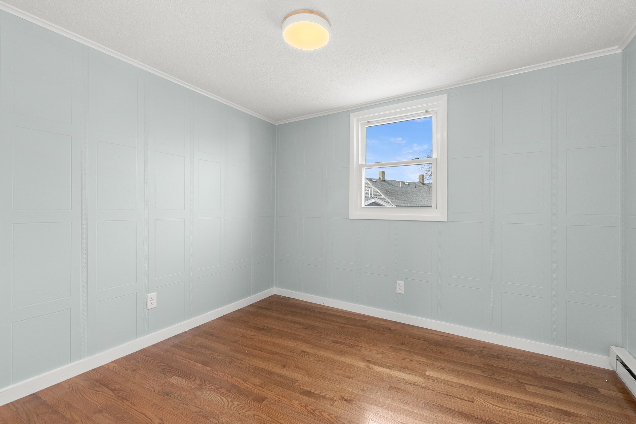 141 Prospect St Property Photo 13