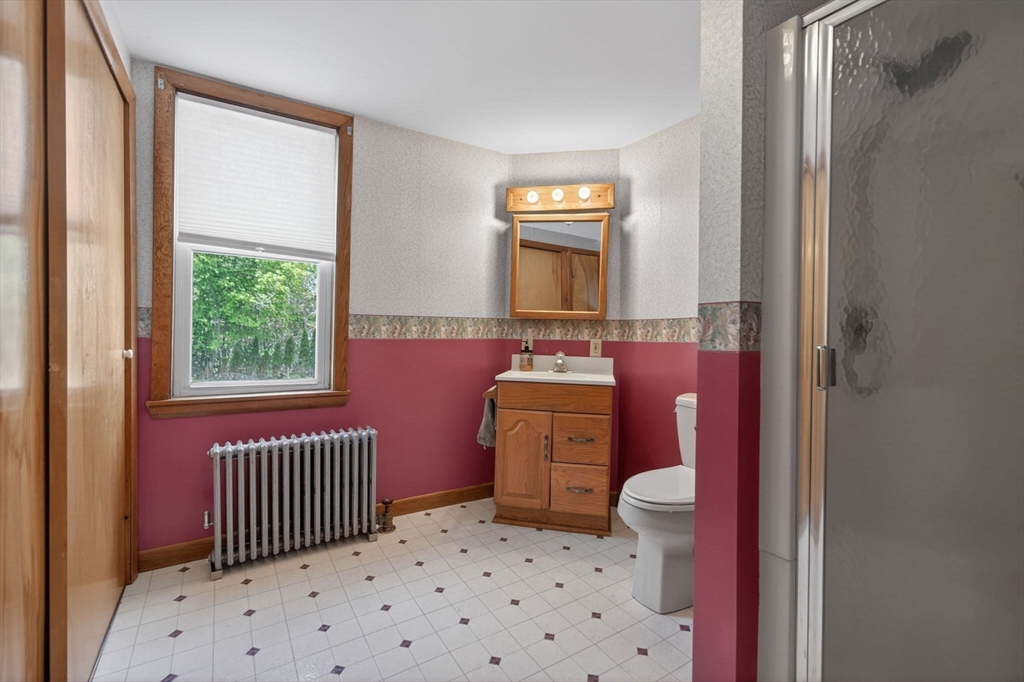 7 East Greenwood St Property Photo 25