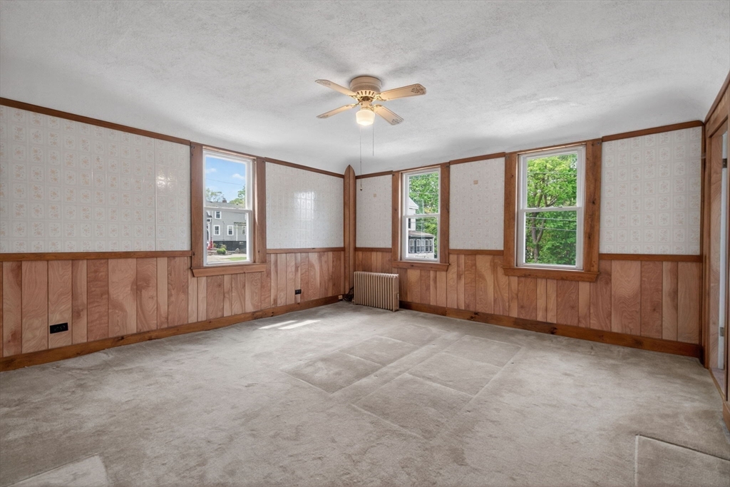 7 East Greenwood St Property Photo 30