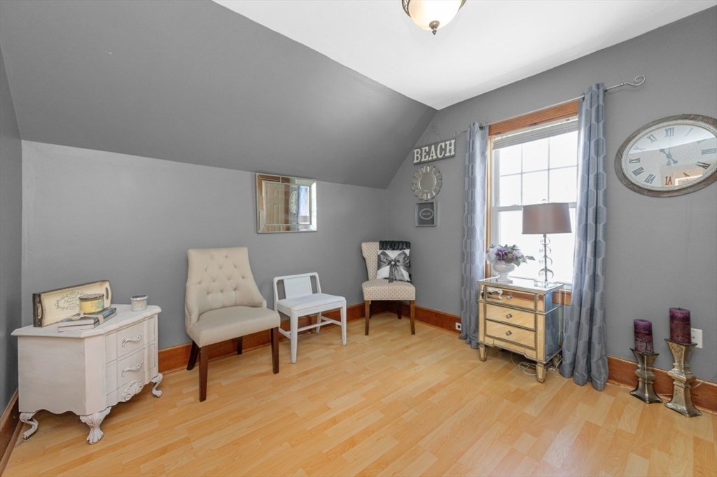 24 Sylvia Street Property Photo 14