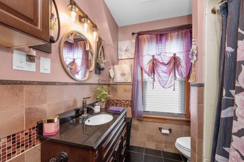 24 Sylvia Street Property Photo 16