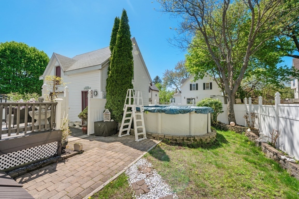 24 Sylvia Street Property Photo 23