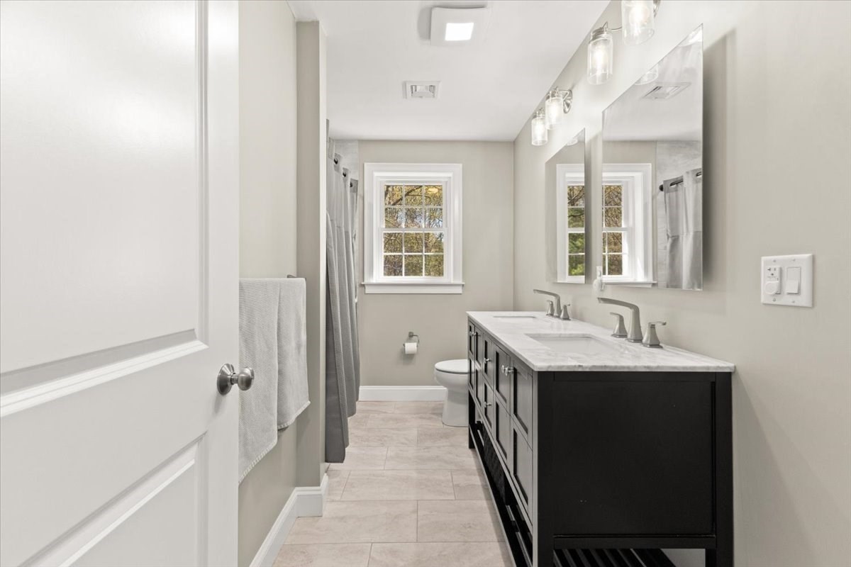 5 Baron Drive Property Photo 28